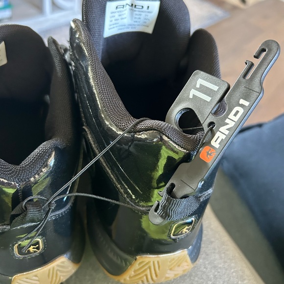 NWT! AND1 Men's Backcut Black Basketball High-Top Shoes Size 11 No Box - Picture 10 of 12